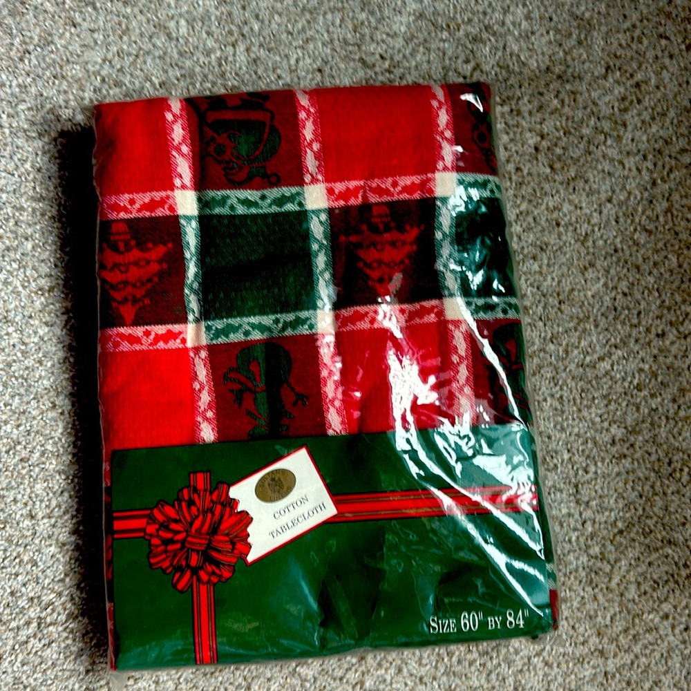 60” x 84” sultans linens 100% cotton holiday tablecloth